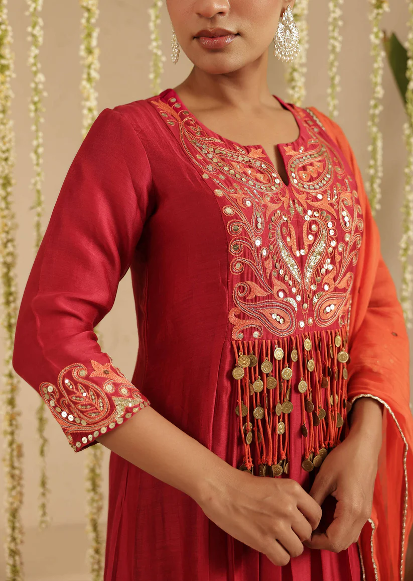 Gulabik Maroon and Orange Tassel Set