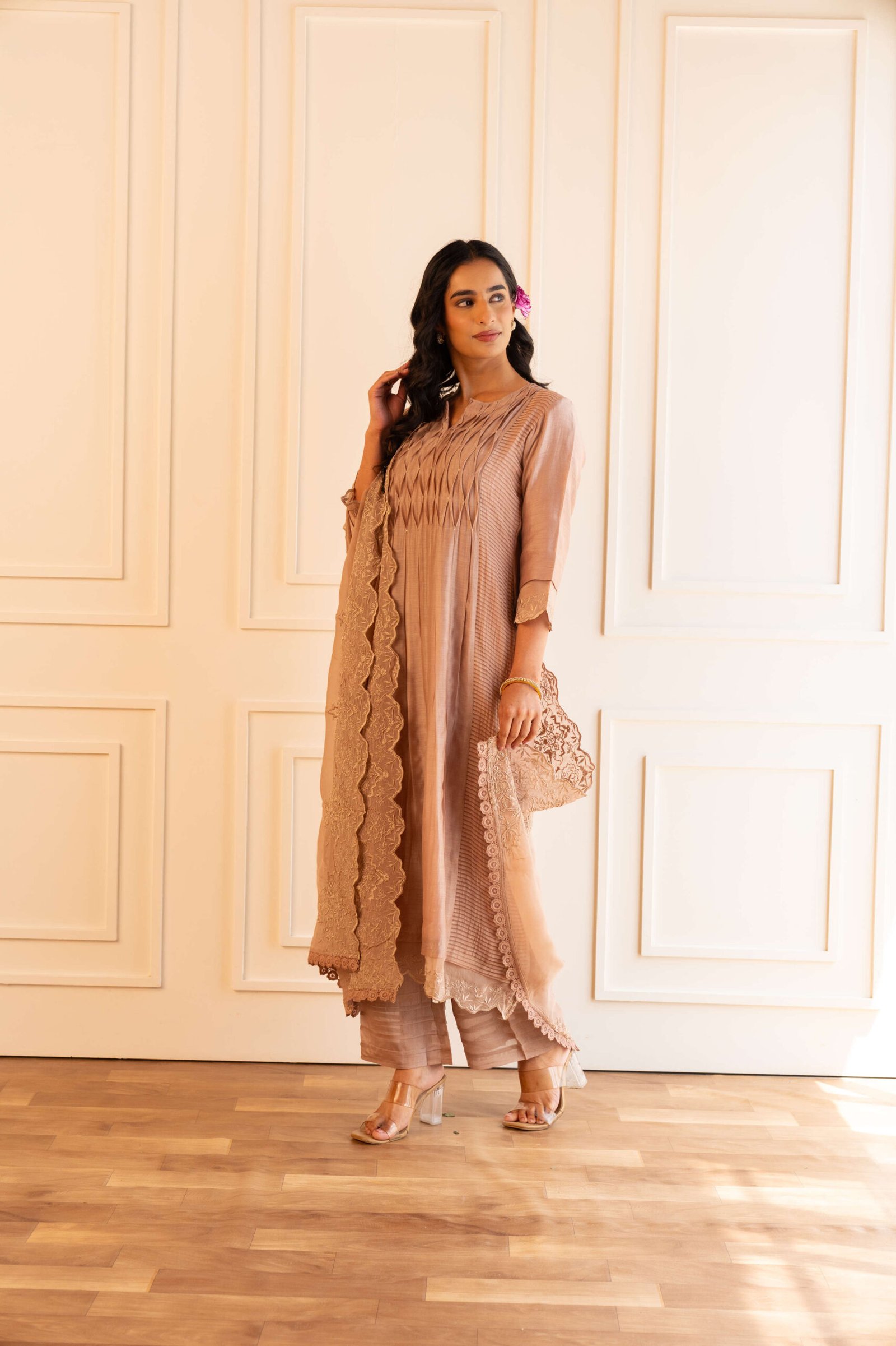 Gulabik Kanak Suit Set - Champagne