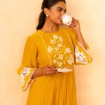 Gulabik Rati Kurta Pant Set - Yellow