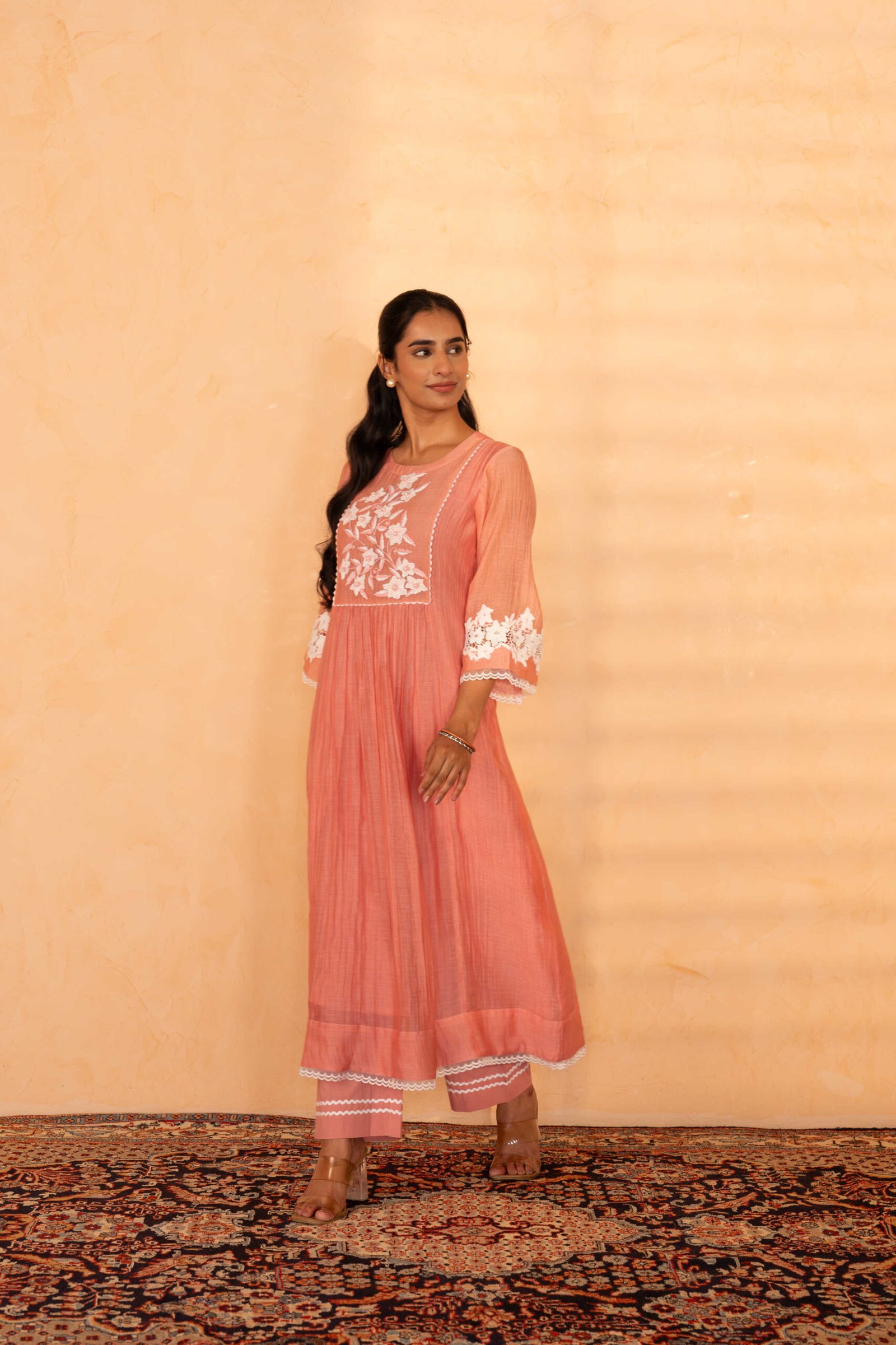 Gulabik Rati Kurta Pant Set - Peach