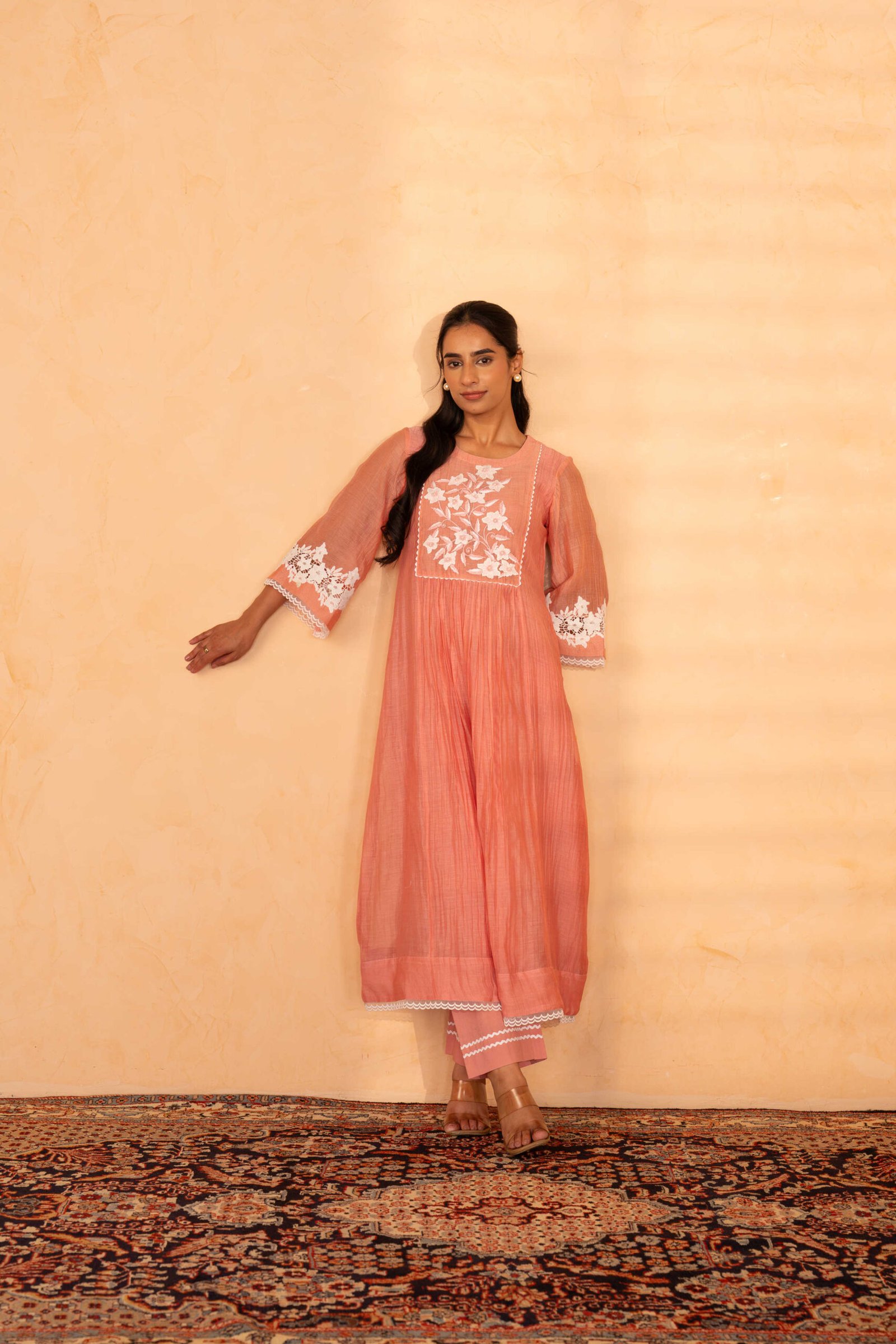 Gulabik Rati Kurta Pant Set - Peach