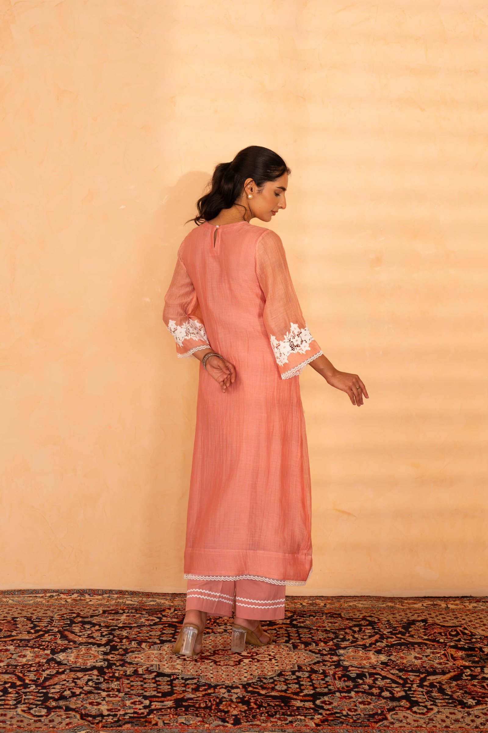Gulabik Rati Kurta Pant Set - Peach