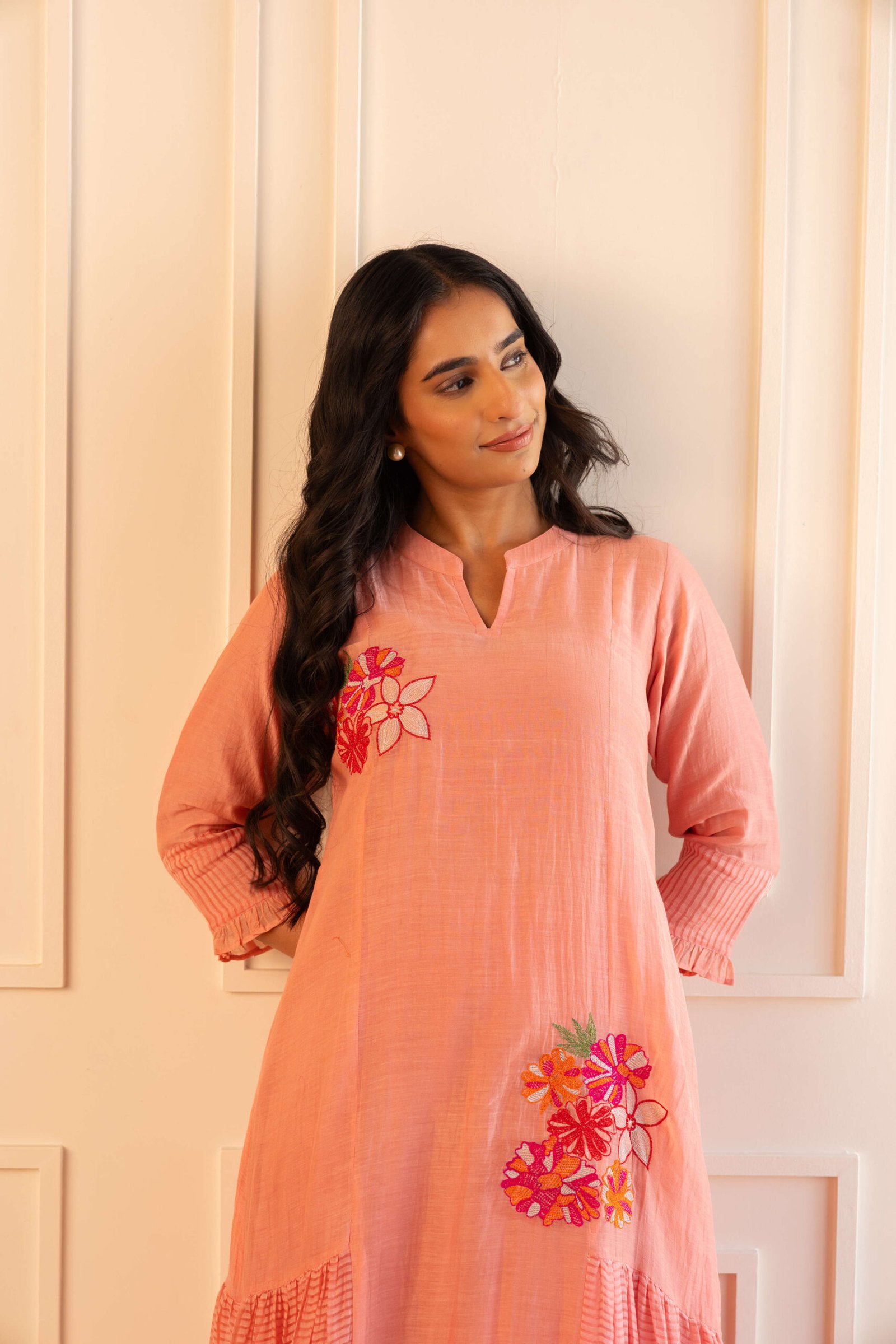 Gulabik Manjari Kurta Pant Set - Peach