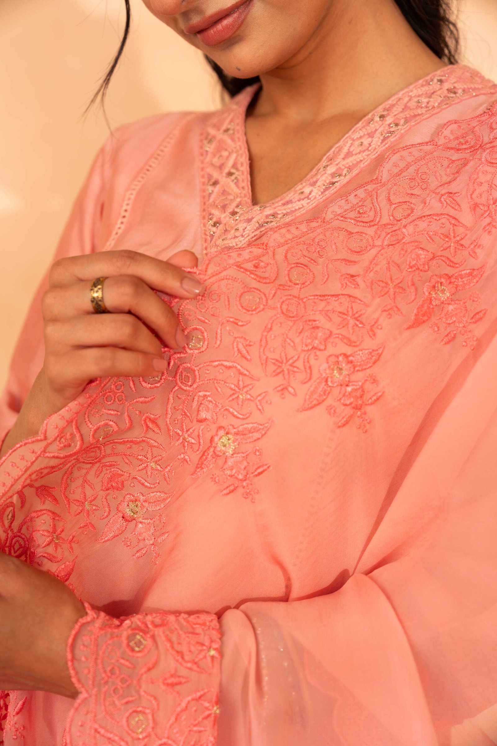 Gulabik Shree Suit Set – Peach