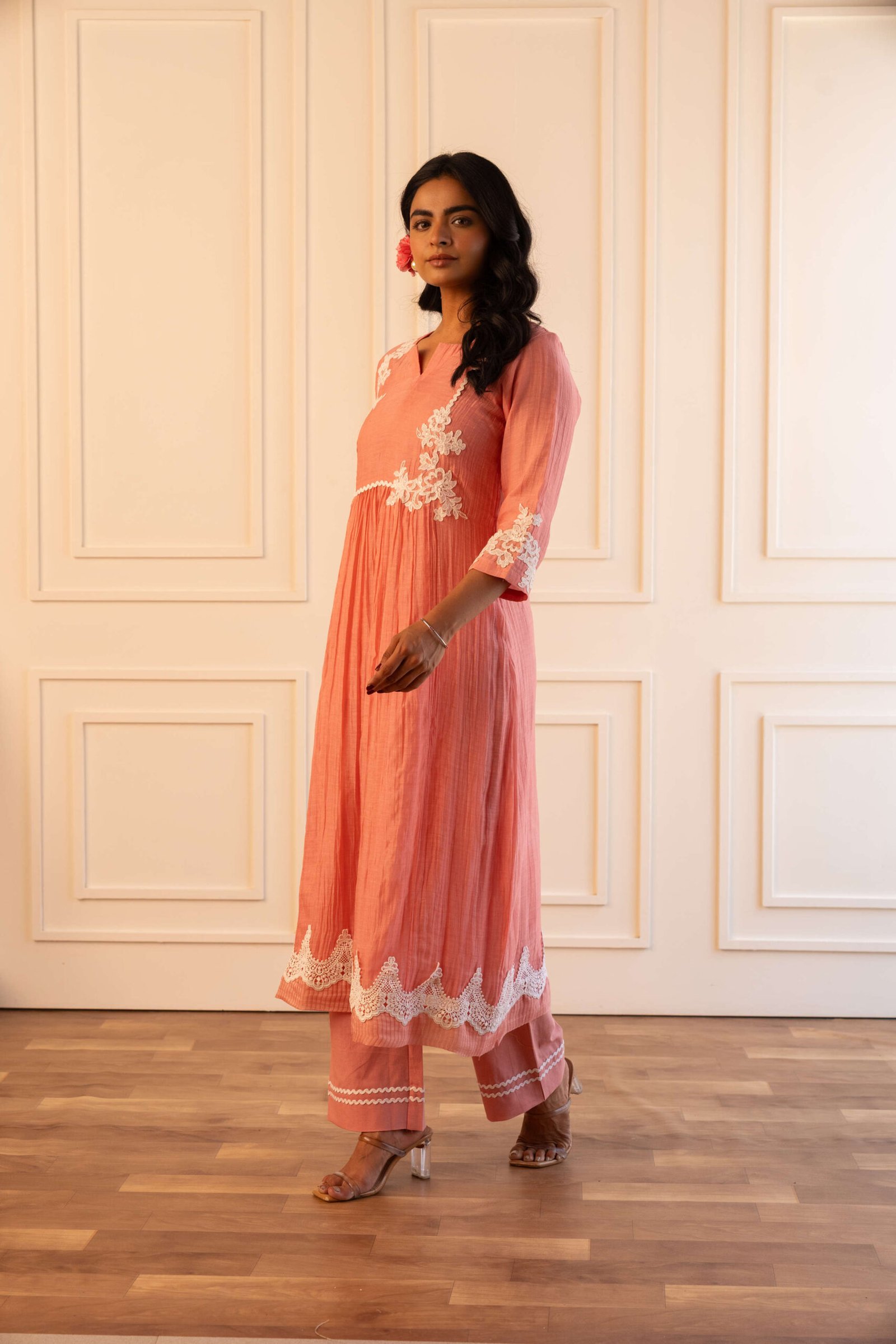 Gulabik Pragya Kurta Pant Set - Peach