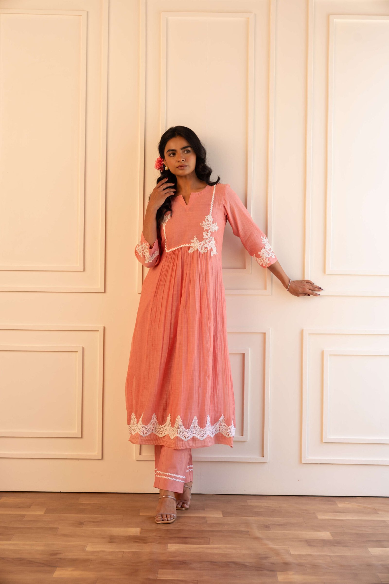 Gulabik Pragya Kurta Pant Set - Peach